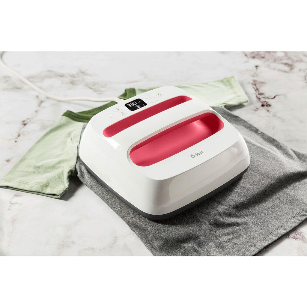 CRICUT MINI PRESS - New ! Shipping Now ! Raspberry Color – BARBS