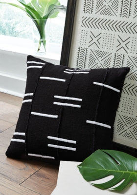 Ashley Furniture Abilena Pillow (Set of 4) White;Black/Gray