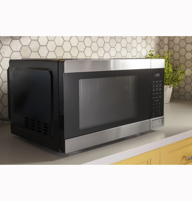 Ge microwave outlet counter top