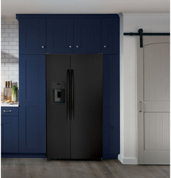 GE 25.3 Cu. Ft. Side By Side Refrigerator in Gloss Black