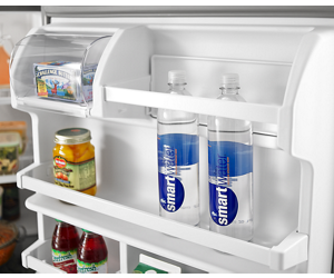 Amana White 30-inch Wide Top-Freezer Refrigerator with Garden Fresh™ Crisper Bins - 18 cu. ft.